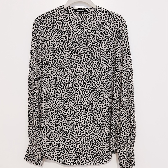 Express Leopard Print Blouse - Picture 1 of 3